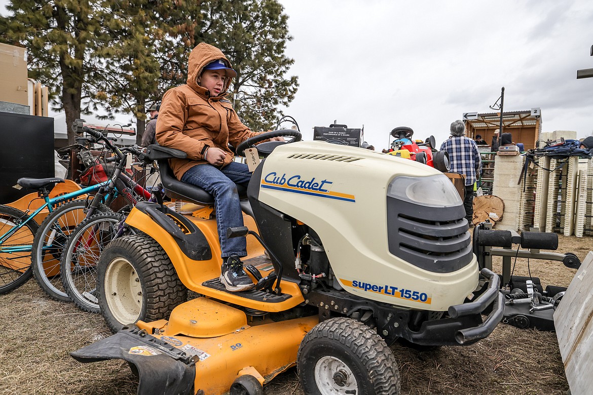 PHOTOS Creston Auction Hungry Horse News
