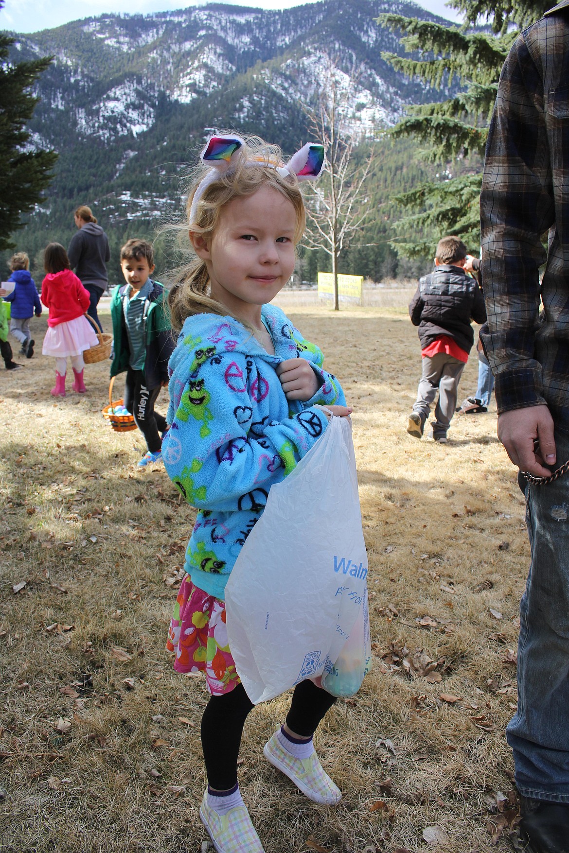 Easter egg hunters at the annual hunt sponsored by the Alberton Ridge Runners. (Monte Turner/Mineral Independent)