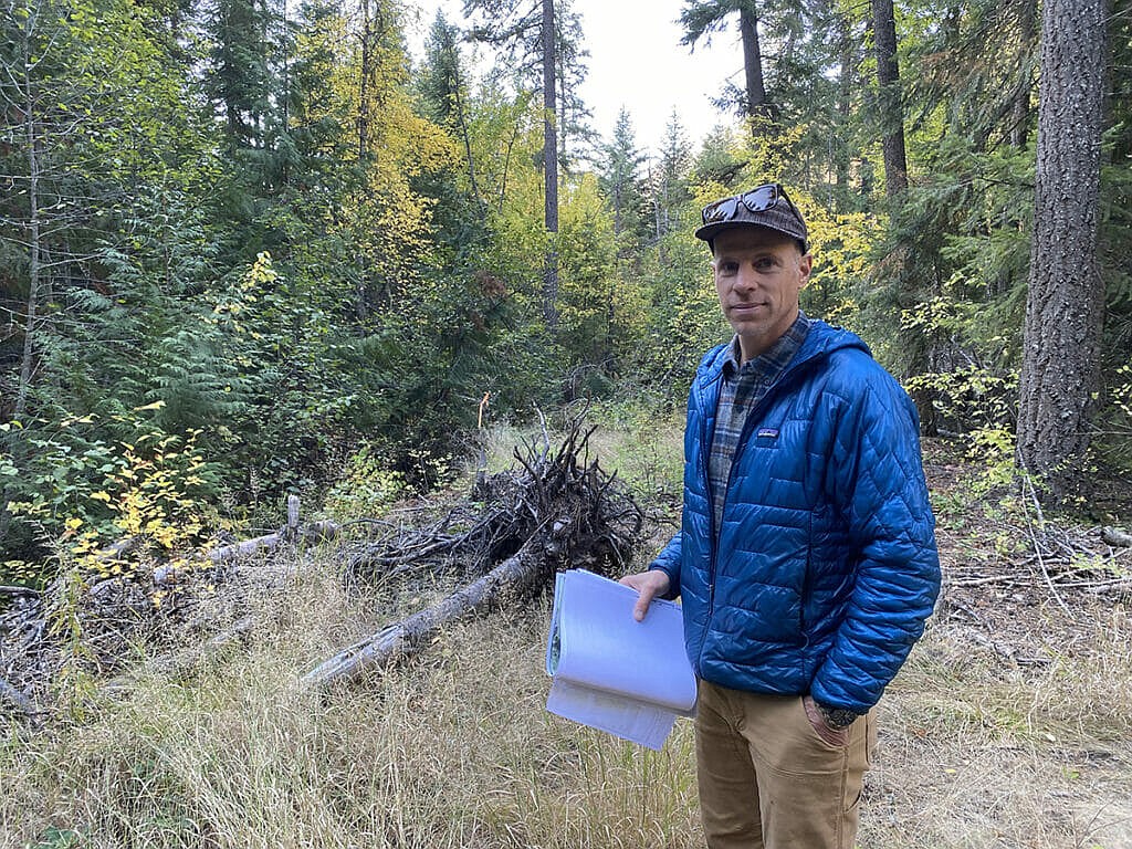 Paul Parsons is the Middle Clark Fork Program Manager for Trout Unlimited and is deeply involved in the 1.6-mile stretch of the Flat Creek drainage clean up that is happening now. Haskins Excavation has several pieces of equipment removing up to 6 feet of contaminated soil and hauling it to a repository farther up the creek that they developed last fall.