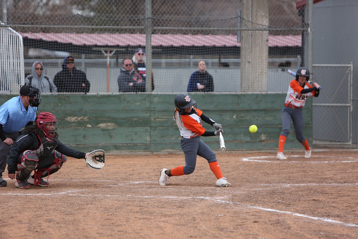 On Saturday, the Ephrata softball team will travel to Othello for a doubleheader against the Huskies.