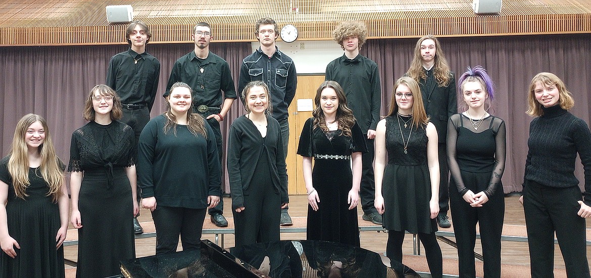 The auditioned A Cappella Group from Lakeland High School will perform a Concert April 20 to raise money Lakeland Strong, a fund to support the community through traumatic events. First row from left: Evalie Hildesheim, Isabella Triplett, Kylee Martin, Hannah Brower, Faith Stichweh, Haley Clauson, Rya Morrison, Maddy Hasz. Second row from left:
Kaden Roberts, Nathan Sescilla, Michael Laird, James Mitchell, Terrance Moran