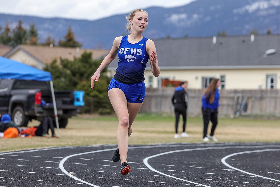 Seirra Born competes in the girls 400m dash at home in the Iceberg invite on Saturday. (JP Edge photo)