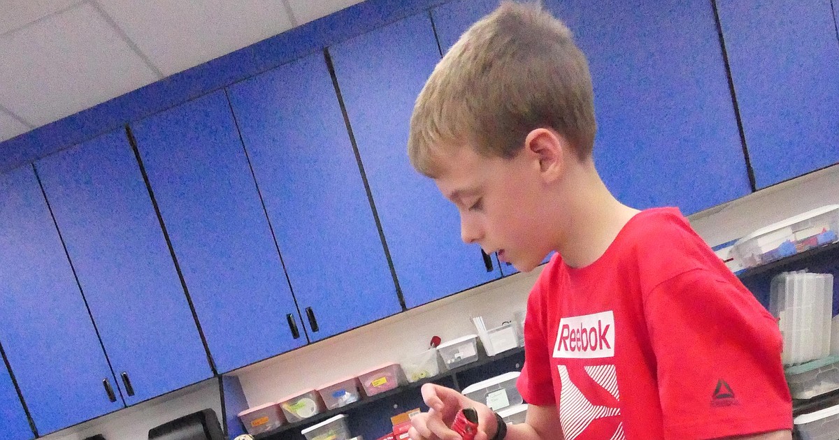 Cork-pulling invention earns Noxon student high honors at science fair ...