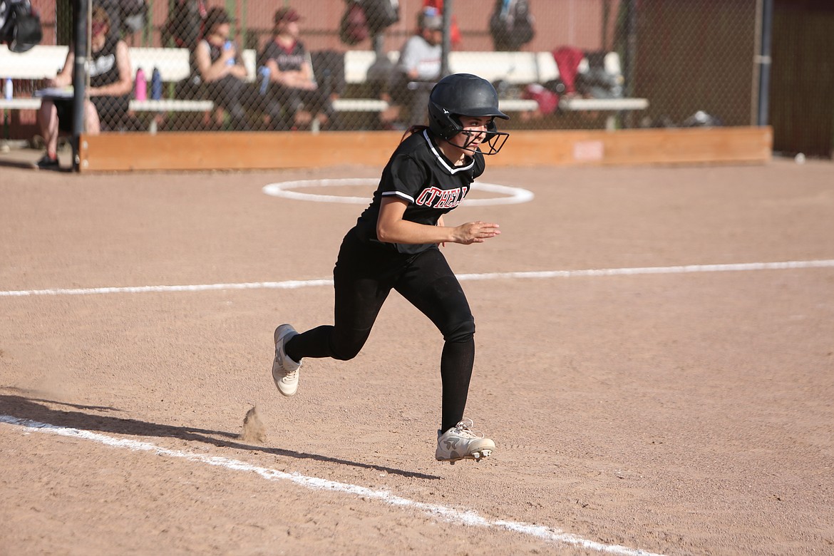 Othello won both games of the doubleheader leading up to the ceremony honoring longtime Head Coach Rudy Ochoa, defeating Grandview with scores of 15-0 in both games.