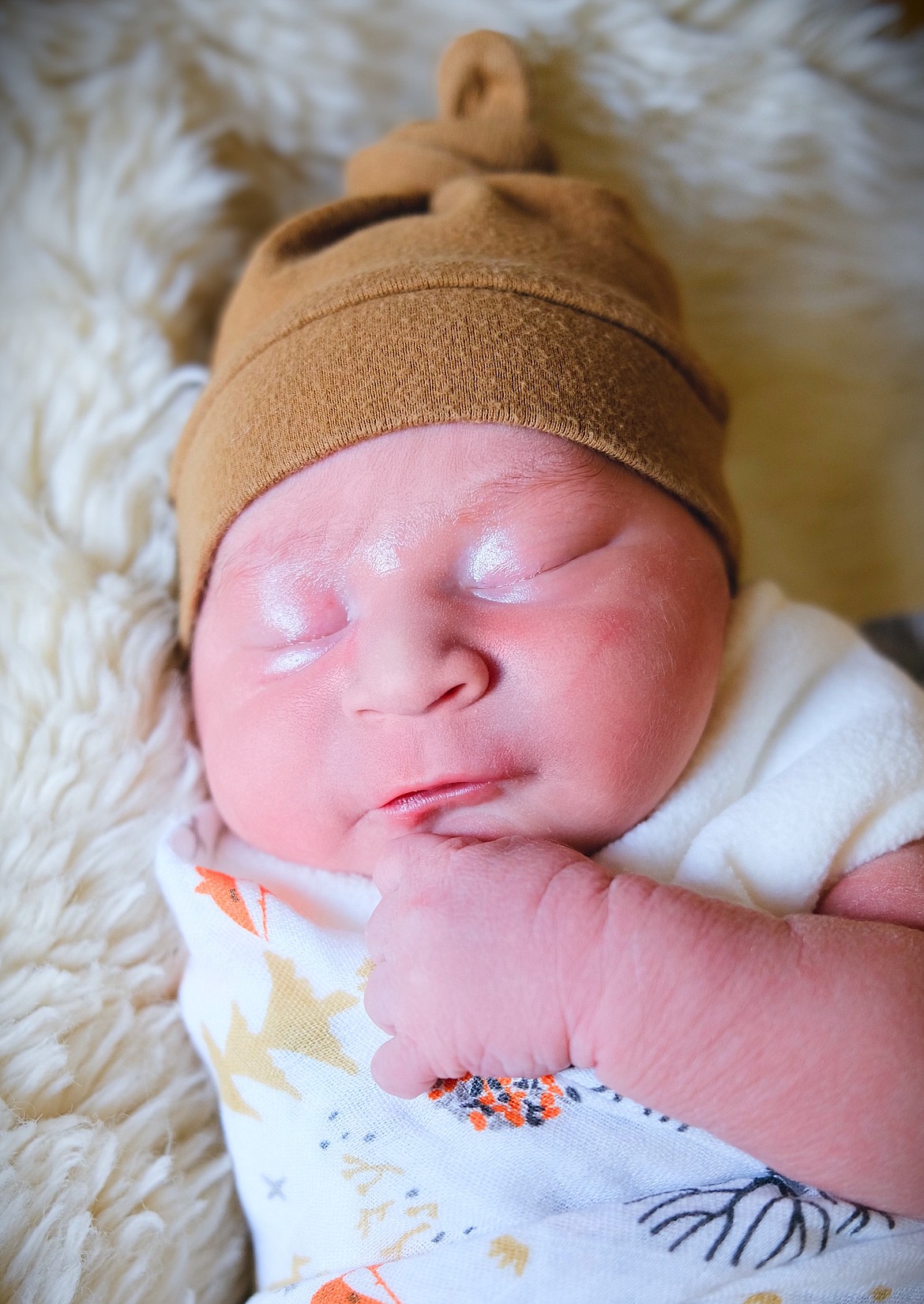 Gerald Peyton Burrafato was born April 28 at the St. Luke New Beginnings Birth Center in Ronan. He measured 7 lbs., 11 oz., and 20-1/2 inches long. Parents are Damien Burrafato and Emonie Couture of Dixon. Paternal grandparents are Carol Burrafato of St. Ignatius and Tony and Jamila Barnaby of Arlee, and Richard Lozeau of Dixon. His maternal grandmother is the late Lakishia Curley of Ronan. Gerald joins his sibling, McKenna.