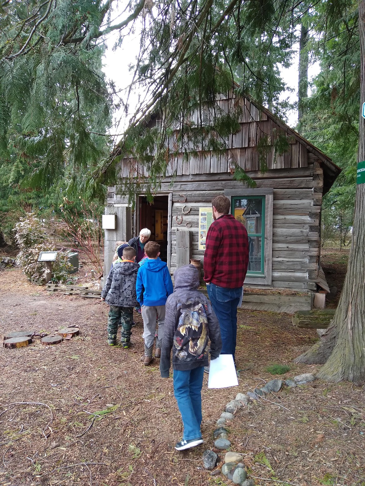 Second and third grade students in Noxon recently visited the Bonnner County Museum in Sandpoint, Idaho, and hosted a wax museum presentation with the school, parents and community members.