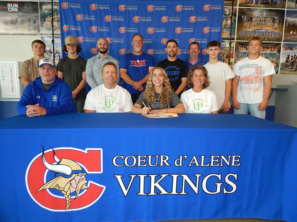 Signing photos May 31, 2023 Coeur d'Alene Press