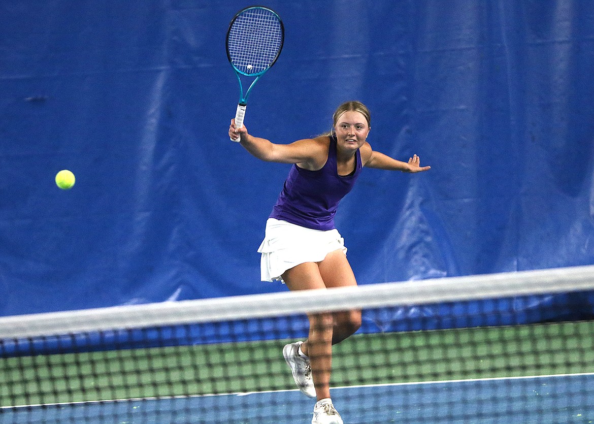 Clara Todd capped off a brilliant career for the Lady Pirates, winning the girls' singles state championship. (Bob Gunderson photo)