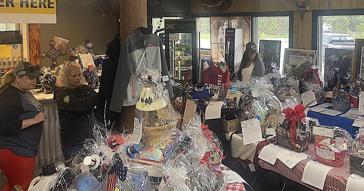 Happy's Inn fundraiser supports vets, first responders - Vimarsana News