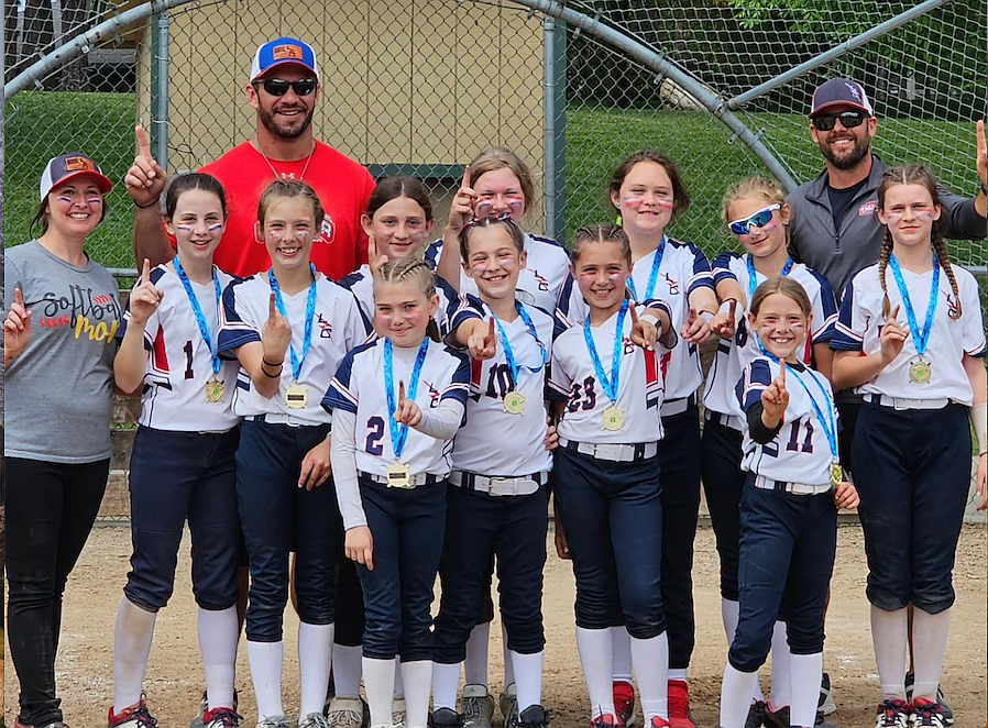 Courtesy photo
The 10U Lake City Thunder girls fastpitch softball team took first place in the Silver Bracket championship game at the Northwest Early Bird tournament last weekend in Coeur d'Alene. In the front row from left are Mila McGraw, Margarita McCormick, Lauren Vigarino and Kaitlyn Grantham; middle row from left, coach Shannen Vigarino, KariDee Jones, Gianna Nevills, Kennedy Spencer, Lyla Shaler, Bailey Brookshire, Sienna Williams and Katelyn Drakel; and back row from left, coach Zack Jones and coach George Drake.
