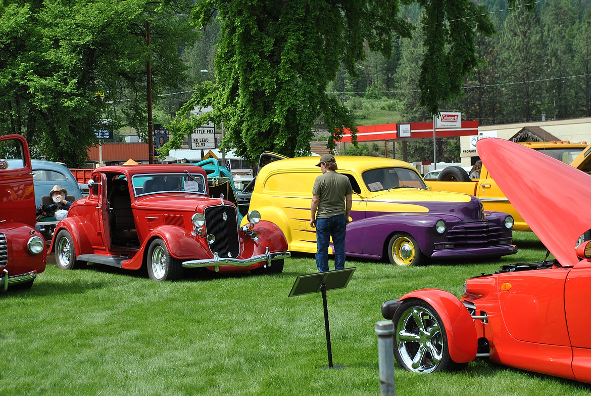 On Saturday June 3, the bright green lawns of the Mineral County Courthouse, TrailWest Bank, and all the way down to the old Schoolhouse were packed with colorful classic cars, vintage camper and truck setups, hots rods, custom rides, and just about any automobile to suit your fancy. (Mineral Independent/Amy Quinlivan)