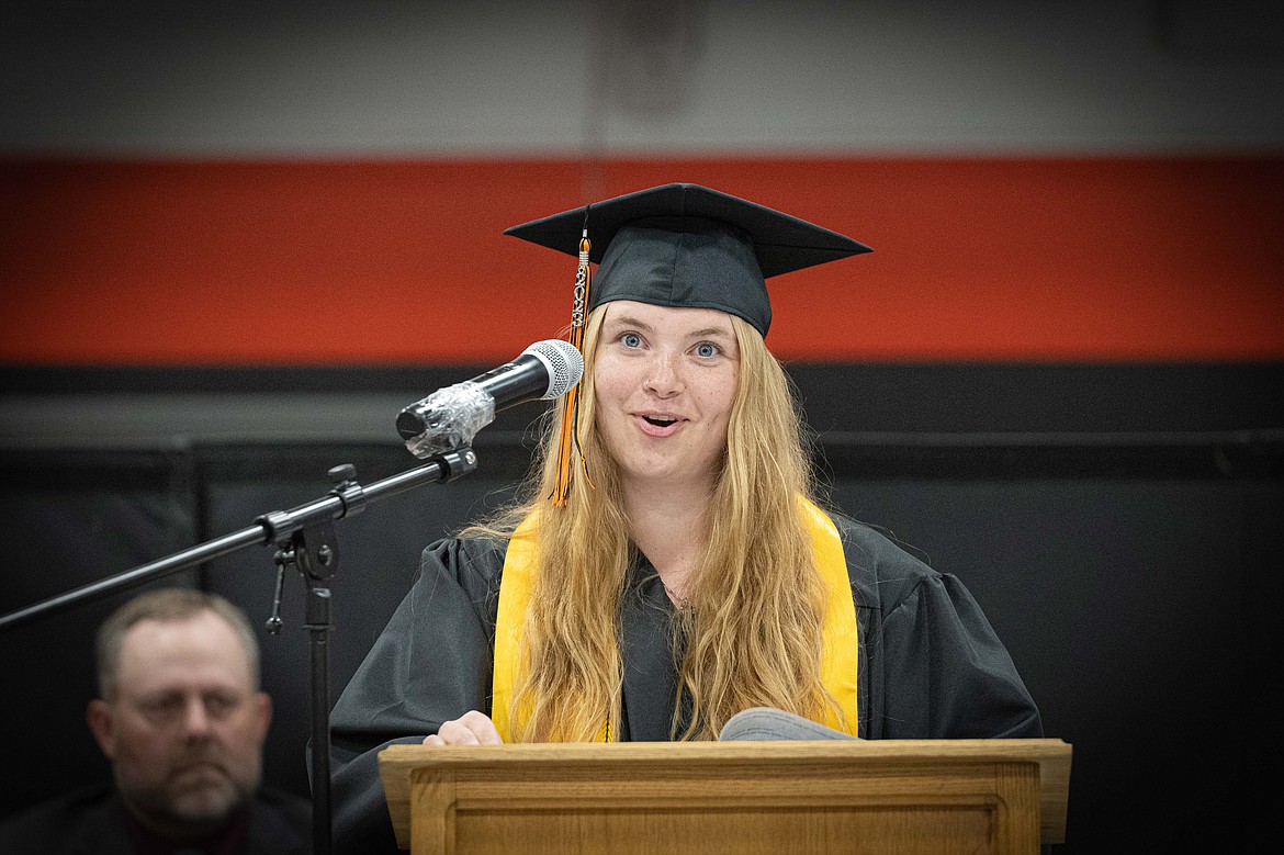 Salutatorian Ezibelle Crabb speaks at the Plains High School graduation ceremony. (Tracy Scott/Valley Press)