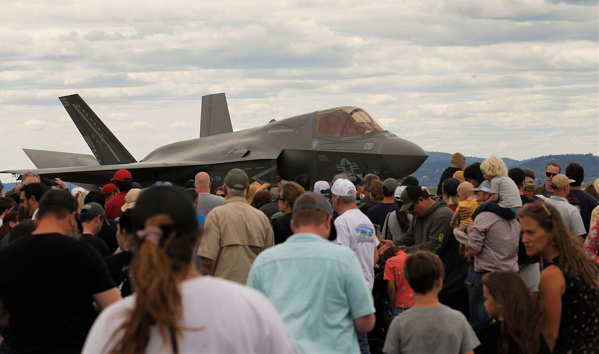 A crowd gets a look at an F-35 fighter jet at the Coeur d'Alene Airport on Saturday.