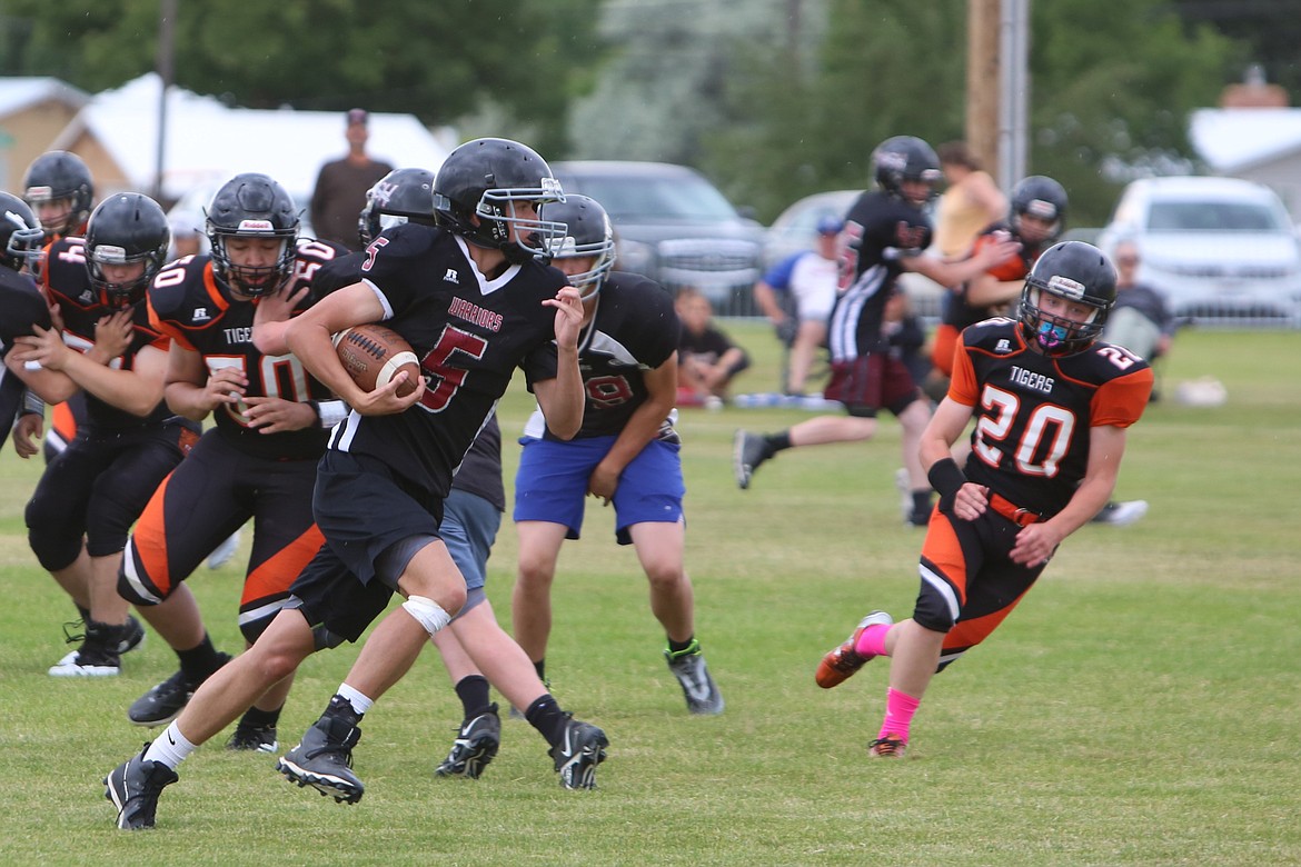 Joining the Warriors at Friday’s jamboree were teams from Soap Lake, Waterville-Mansfield, Republic, Wellpinit, Curlew and Wilbur-Creston-Keller high schools.