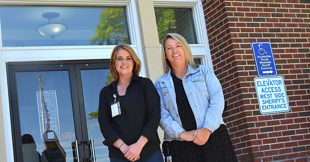 New treasurer, clerk & recorder take office Lake County Leader