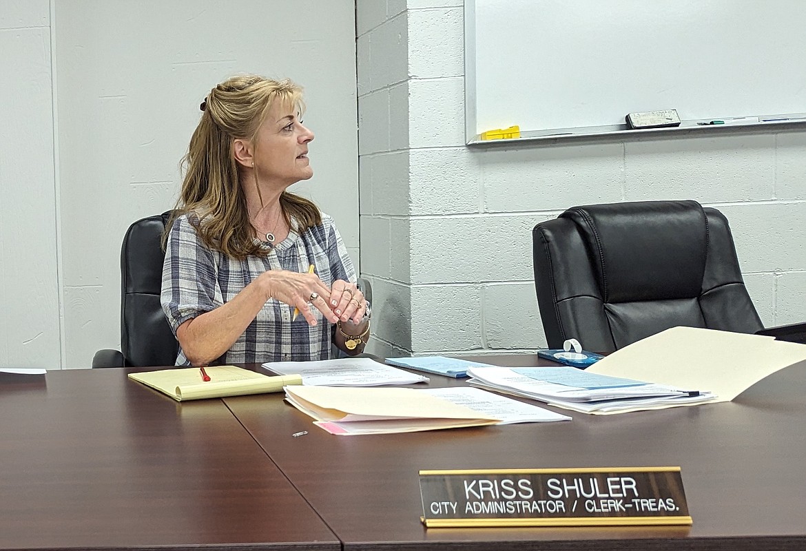 Kriss Shuler, Warden’s city administrator, breaks down the options open to Warden City Council members regarding the city’s application for up to $10 million in construction loans and grants from the Washington State Public Works Board.