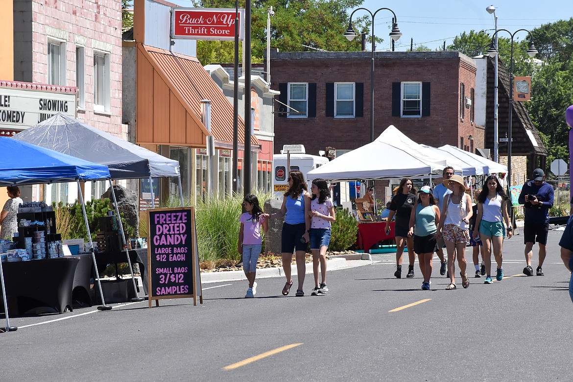 Most of the day’s festivities were consolidated to the Main Avenue strip in Soap Lake from SR 17 to Division Street.