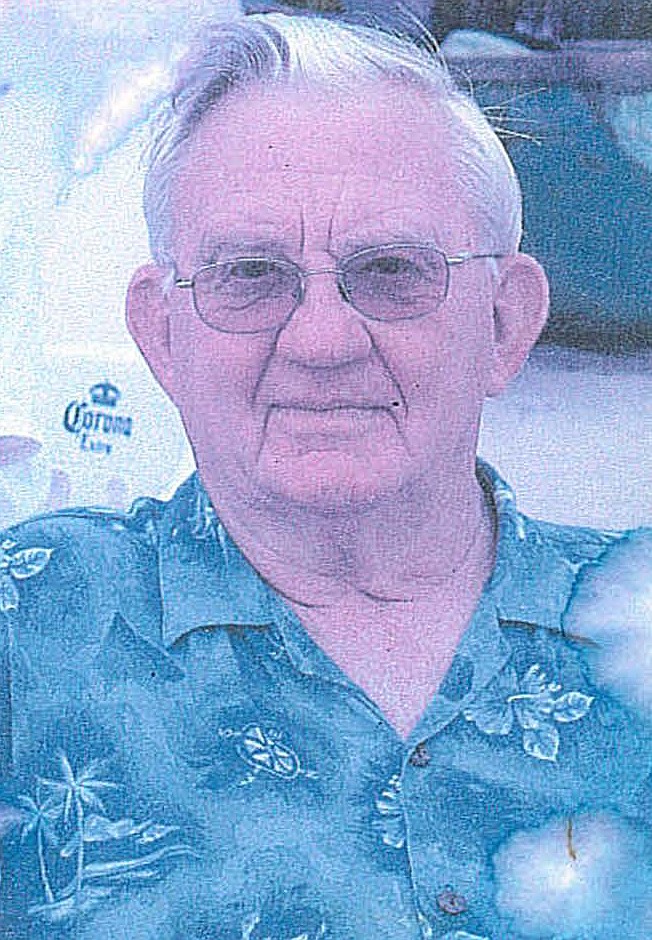 Kenneth Edward Caylor, 84, of Othello, Washington passed away peacefully with his family and friends by his side on June 14, 2023, at Overlake Medical Center in Bellevue, Washington.