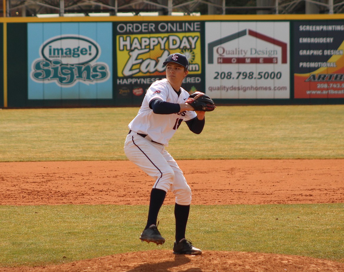 Lewis-Clark State Baseball on Livestream