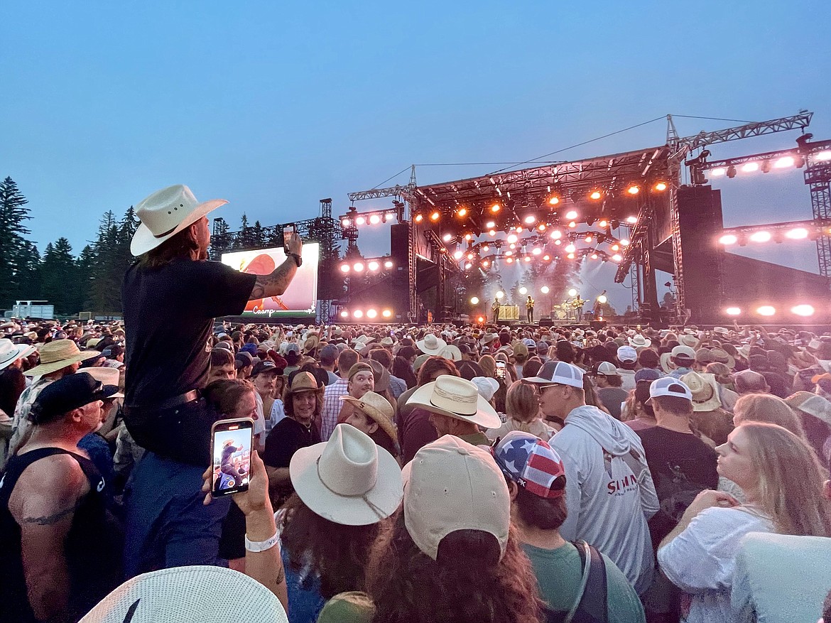 20,000 descend on Whitefish for country music festival Daily Inter Lake