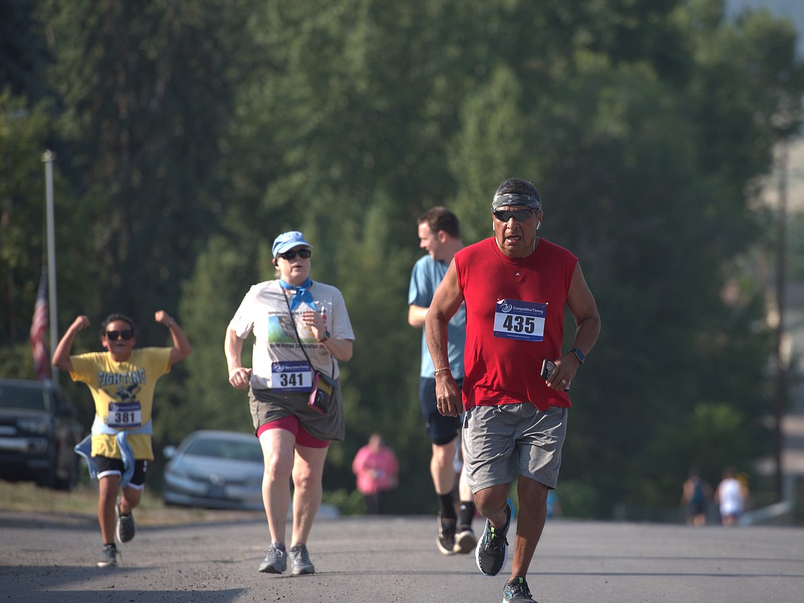 Robert Martinez closes in on the finish line during the seven-mile portion of Saturday's Buffalo Run. (Max Dupras/Leader)