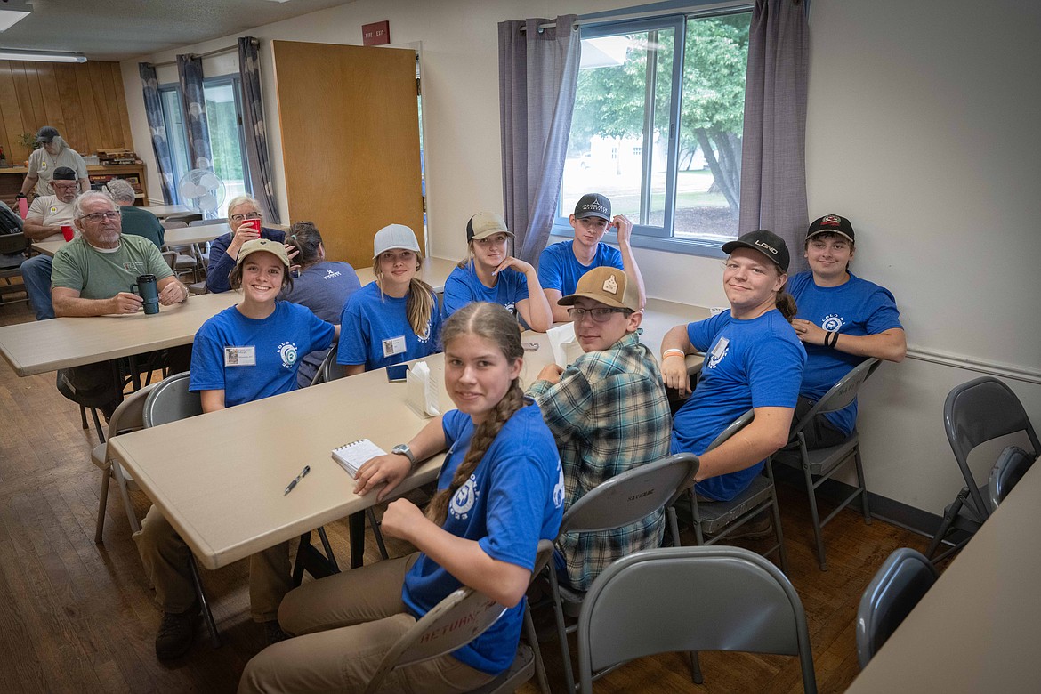 Superior YCC volunteer youth crew. (Tracy Scott/Valley Press)