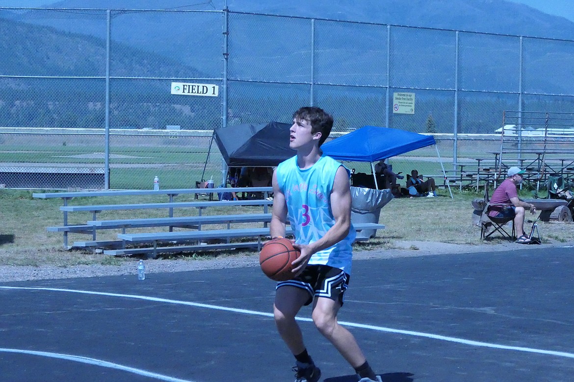 A Thompson Falls player readies a shot during the morning rounds of the 2023 Wild Horse Shootout this past Saturday at Amundson Sports Complex in Plains. (Chuck Bandel/VP-MI)