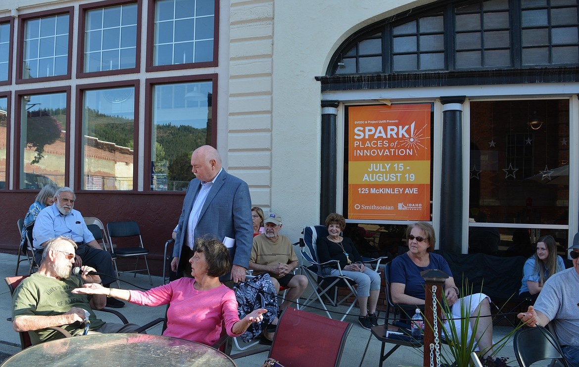 Kellogg Mayor Mac Pooler adds a memory of Kellogg during Mike Peacock's Front Porch Conversation as Francie Pooler helps demonstrate his anecdote.

There are two Wednesday talks left in the series at 125 McKinley Ave., Kellogg.