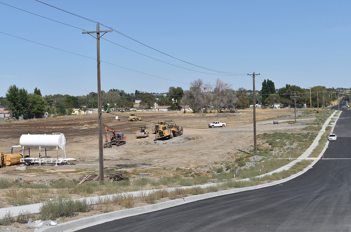 The new Maple Landing development by Hayden Homes is just beginning to take shape adjacent to the rapidly-selling Maple Grove.