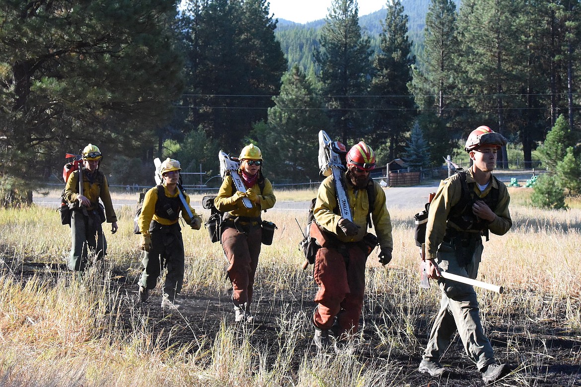 Gravel Pit Fire photo gallery Western News