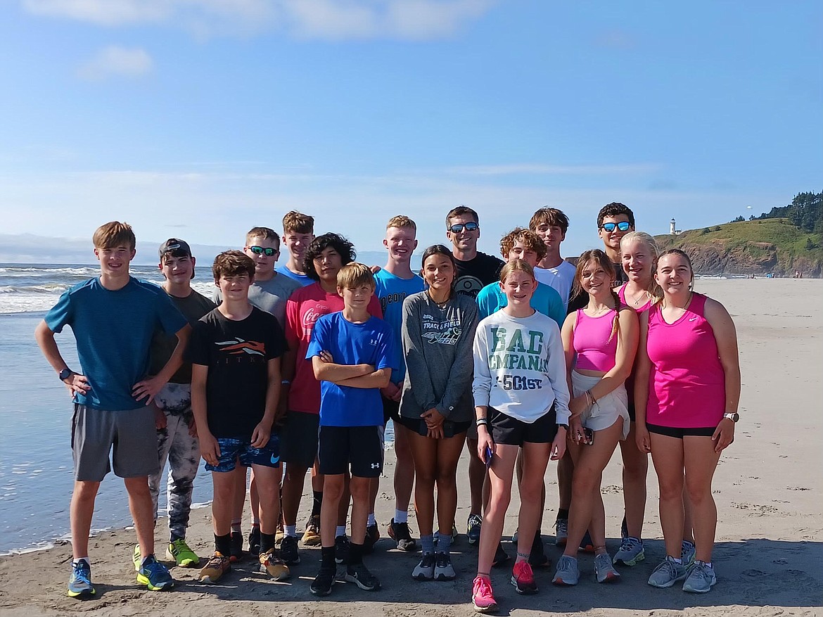 Lyndsy Roberts, third from right in back row, is a 1998 graduate of Ephrata High School who will take over as head coach of the Tiger cross country program this upcoming season.