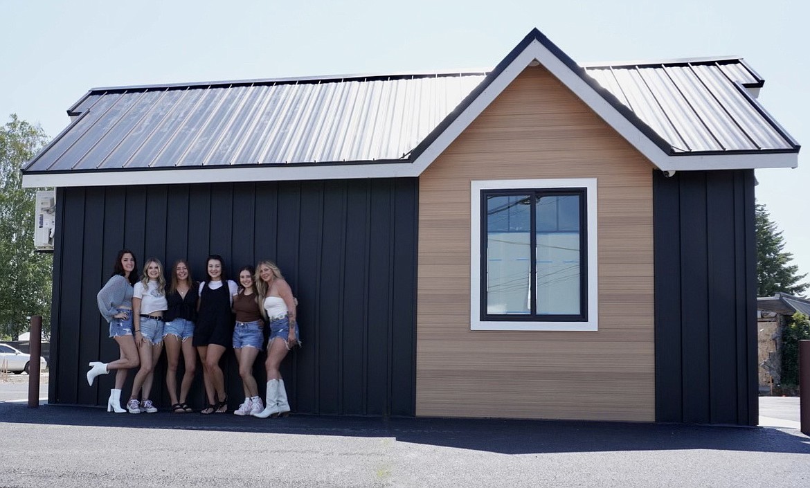 Outlaw Coffee baristas (from left) Brielle Wilmes, Taylor Blanchette, Paisley Ganske, Kalynn Miller, Hadley Boyer and owner Brittany Harris.