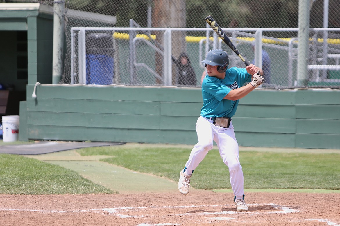 The 18U Columbia Basin River Dogs ended their summer season with a 21-14-2 mark, playing their final tournament of the year at the 18U Babe Ruth Pacific Northwest Regionals in Calgary, Alberta.