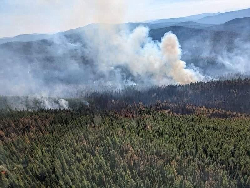 Smoke billows from the East Fork Fire south of Stryker on Aug. 14. (InciWeb photo)