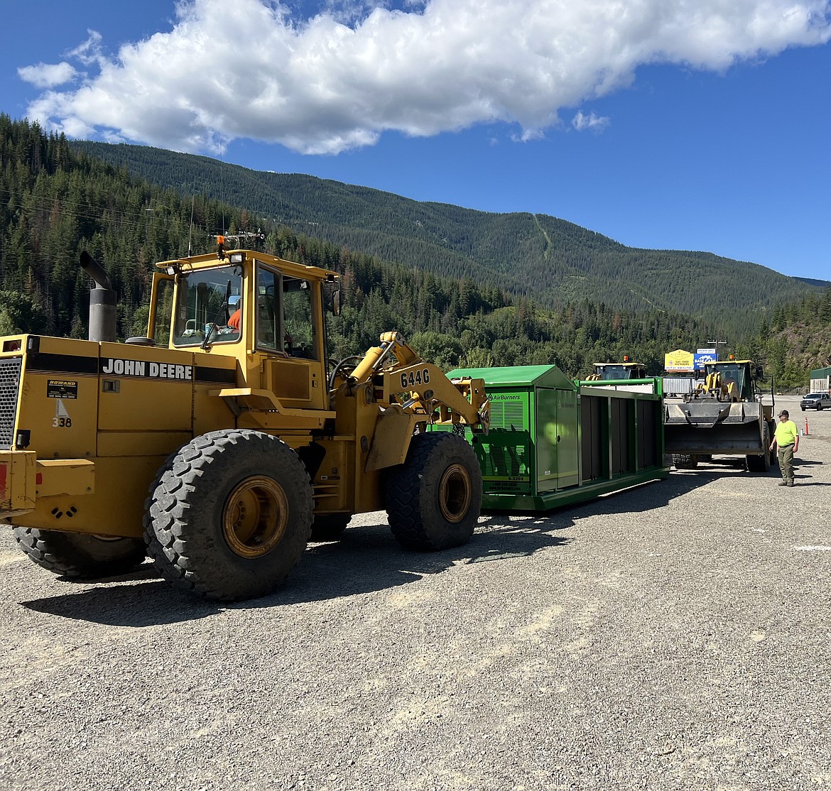 The Idaho Department of Environmental Quality provided $150,000 in grant money towards a new air curtain incinerator in Shoshone County. The  air curtain incinerator was installed earlier in August at the Shoshone County Transfer Station in Kellogg.