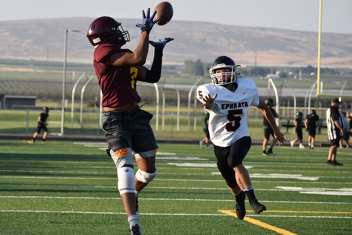 Varsity and junior varsity squads from Ephrata, Moses Lake, Quincy and Royal competed against one another at Friday’s jamboree in Quincy.