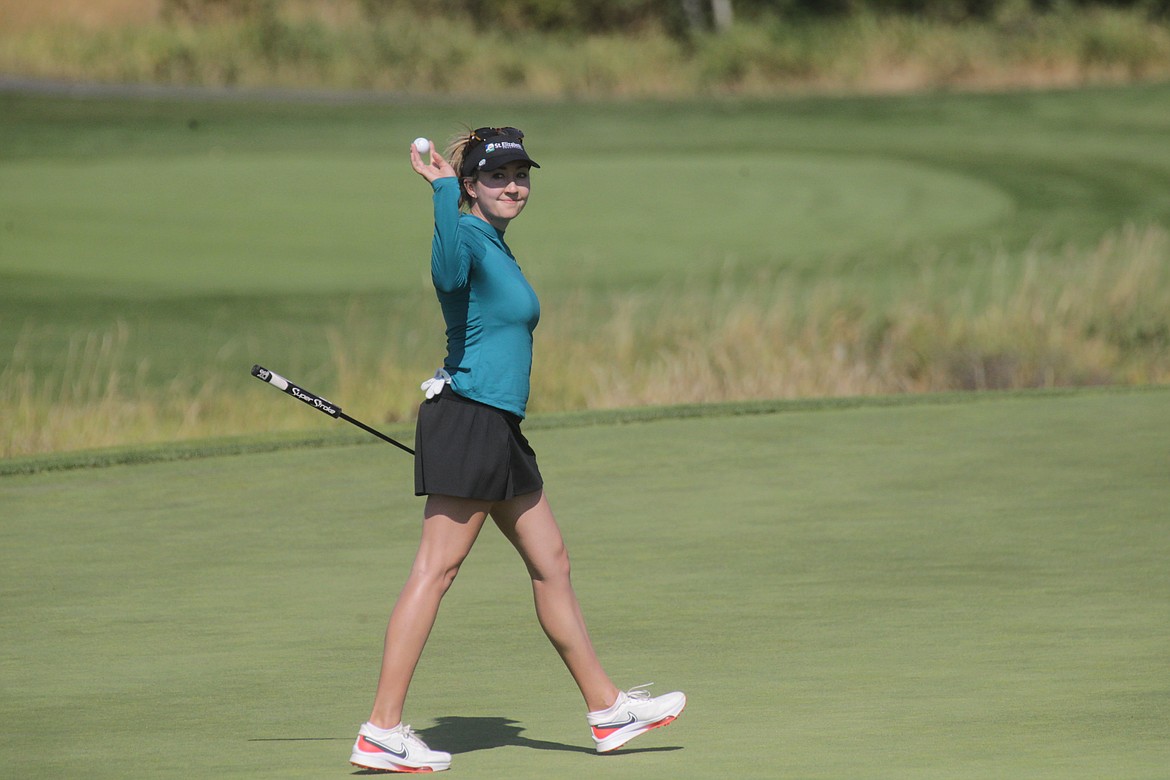 MARK NELKE/Press
Defending champion Jillian Hollis of Rocky River, Ohio, acknowledges the crowd after completing her final round of the Epson Tour Circling Raven Championship on Sunday at Circling Raven Golf Club in Worley. Hollis finished tied for ninth.