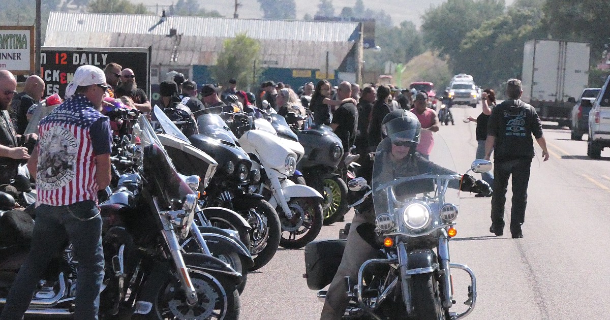 Bikers Against Bullies rumbles through Dixon | Valley Press/Mineral ...