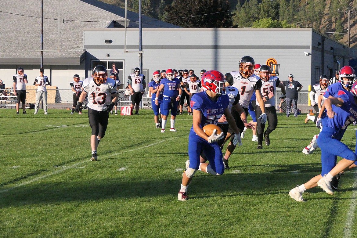 Playoff victory for Bobcats  Valley Press/Mineral Independent