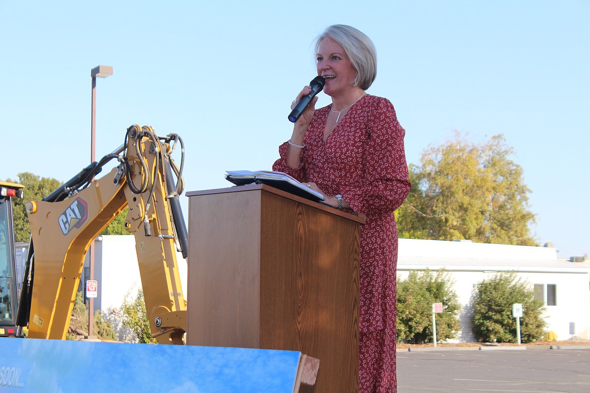 Glenda Bishop, CEO at Quincy Valley Medical Center, speaks during Saturday’s groundbreaking ceremony.