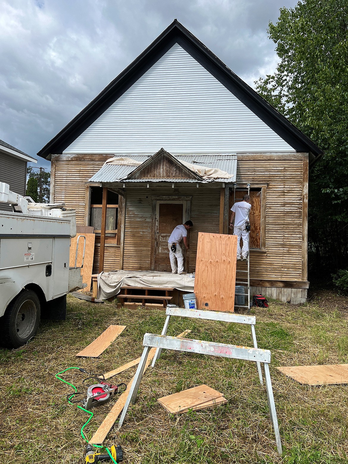 The historic Ponderay schoolhouse receives a makeover.