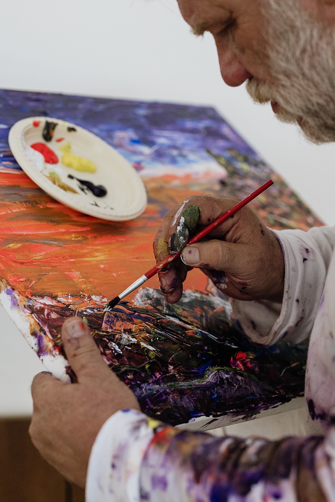 Sanders County artist David Williams paints in Israel. (Abigail Maki photo)