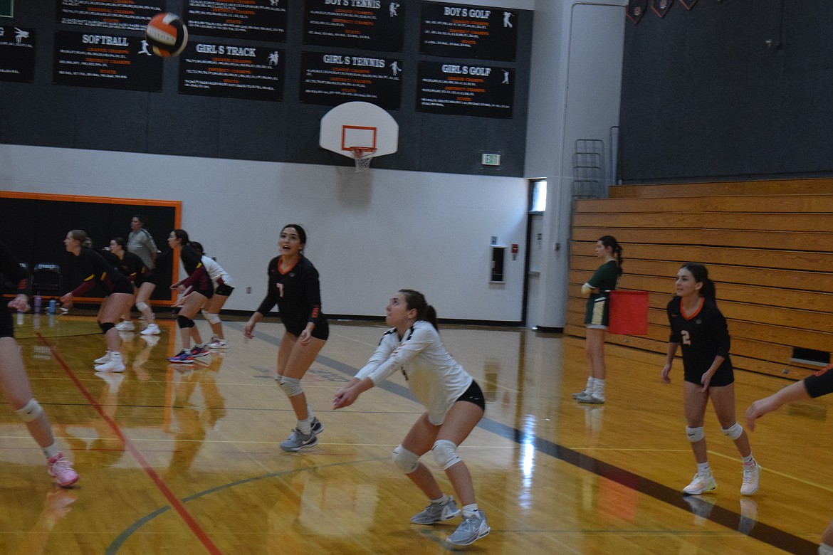 Ephrata junior Audreyah Gray receives a serve on Saturday.