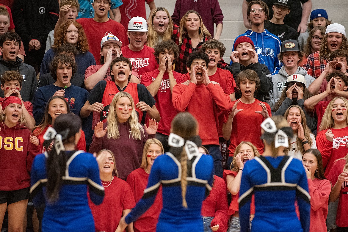 The Wildcats cheerleaders get the junior class riled up for color wars during Homecoming week on Monday, Sept. 18. (Avery Howe photo)