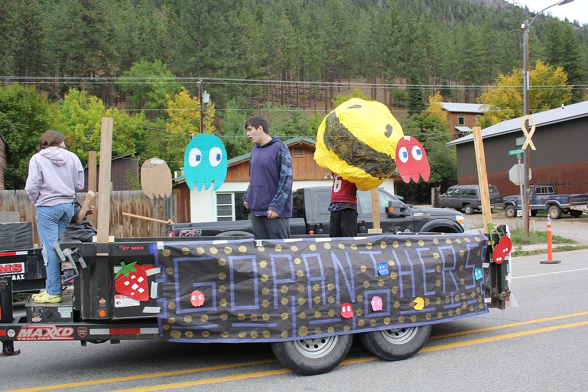 A Pac Man float in the Alberton homecoming parade. (Monte Turner/Mineral Independent)