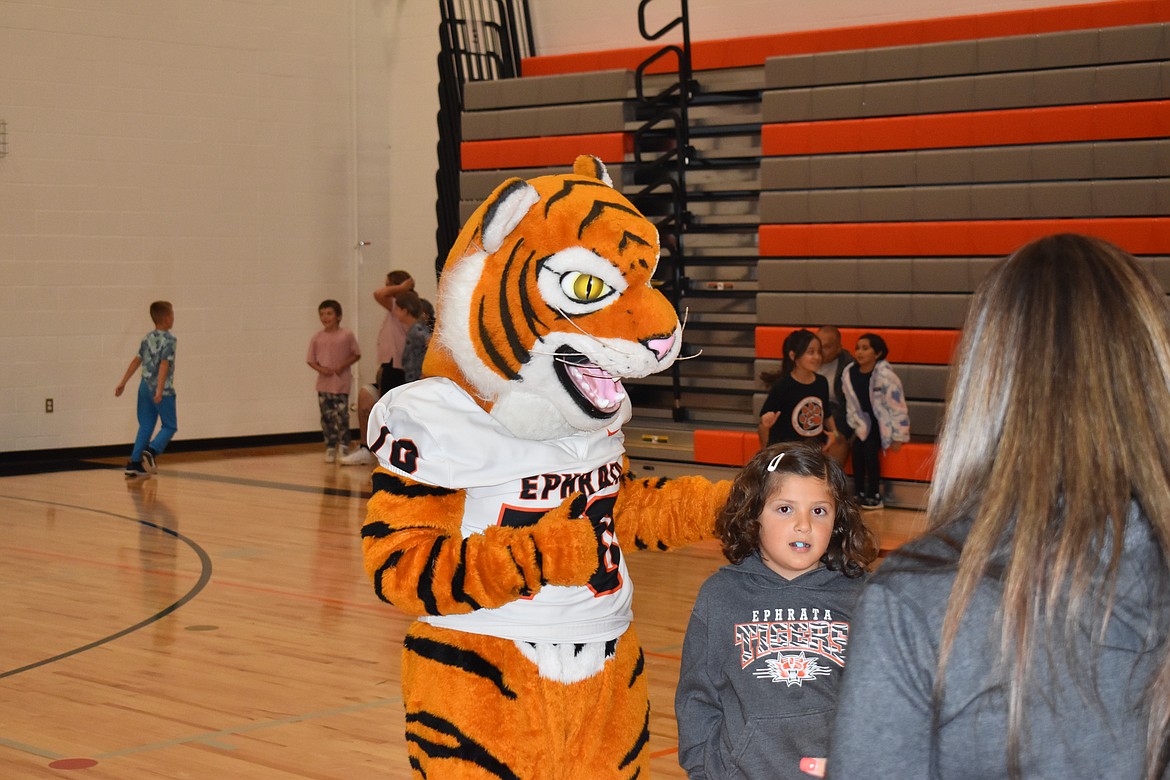 Columbia Ridge students and parents got a chance to have a little fun with the Ephrata Tigers mascot, Tao, during the ribbon-cutting ceremony. Officials said students named the mascot just a few years ago.