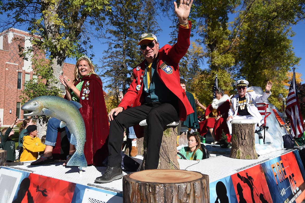 The Whitefish High School homecoming parade makes its way through town on Friday, Oct. 6, 2023. (Matt Baldwin/Whitefish Pilot)