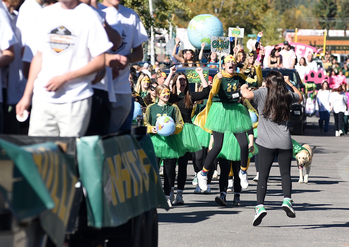 Whitefish parade fills town with Bulldog spirit Whitefish