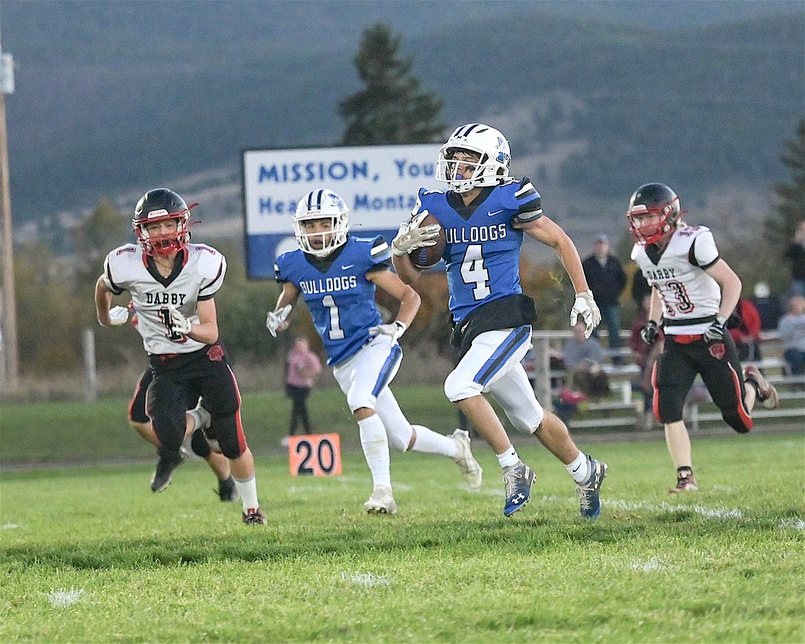 Mission's Rhain Gonzalez had a touchdown run in the first quarter of last Friday's game against Victor. (Christa Umphrey photo)