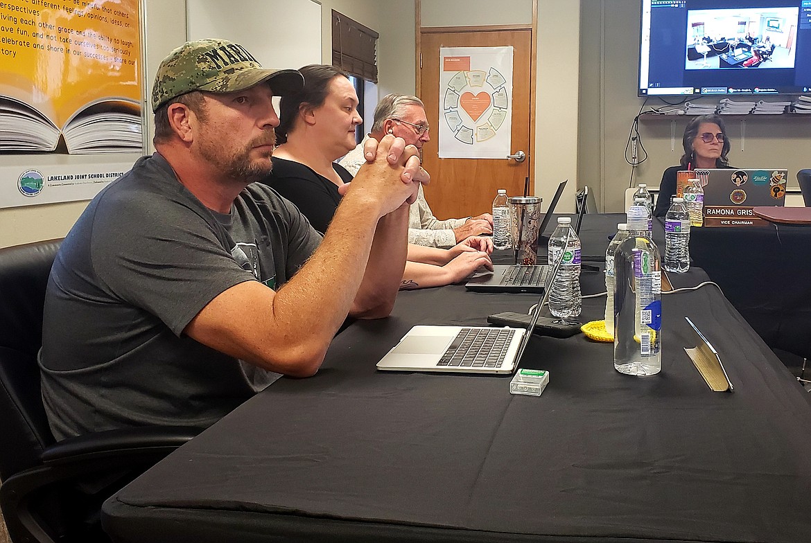 From left, Lakeland Joint School District Trustees David Quimby, Randi Bain, Bob Jones and Vice Chair Ramona Grissom approve district policies for restraint and health Monday at the District Office.